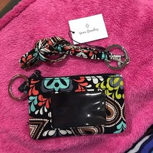 Vera Bradley Zip ID Case & Lanyard in Sierra