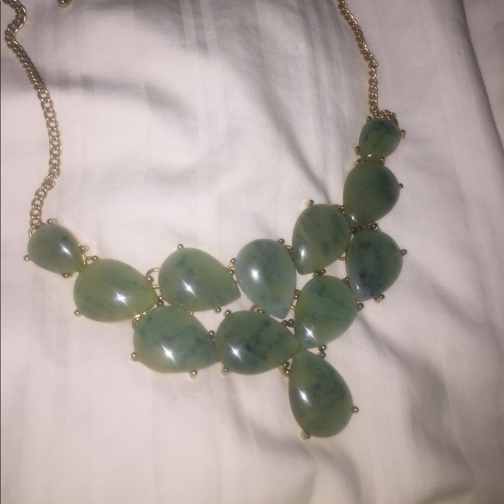 Necklace - Picture 2 of 3