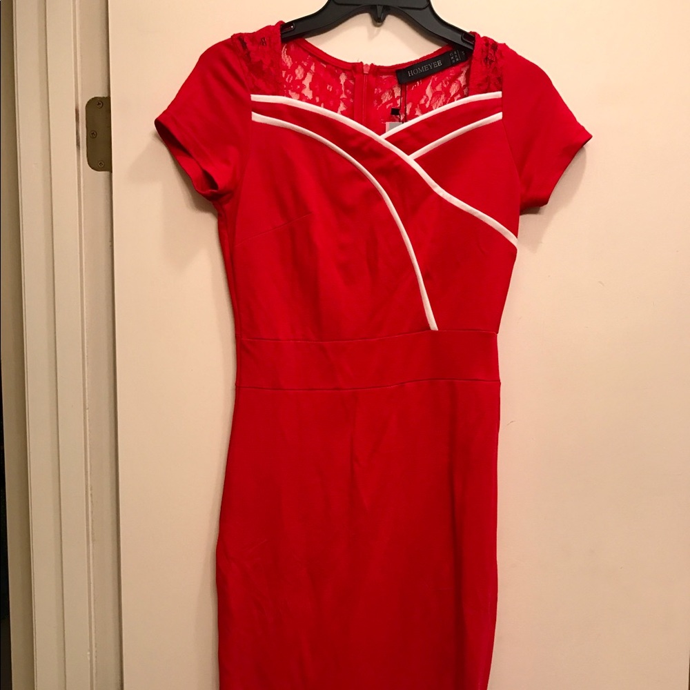 Red Homeyee dress. NWT.