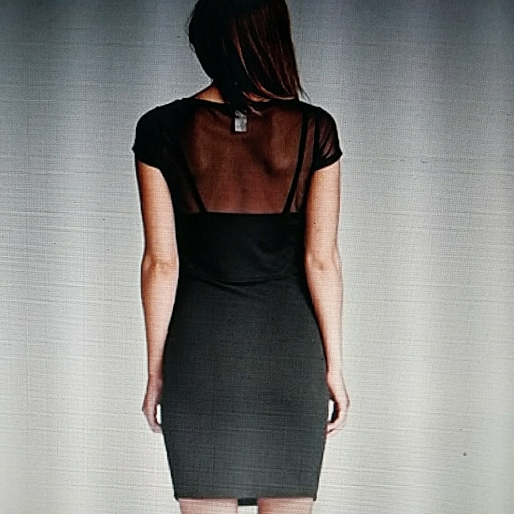 LAST ONE! Two-Piece Red Black Embroidered Dress - Picture 4 of 7