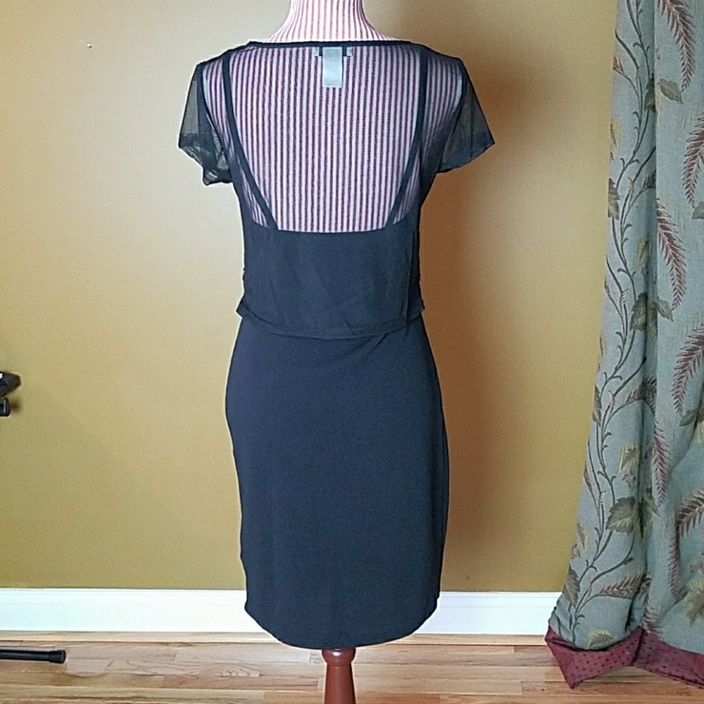 LAST ONE! Two-Piece Red Black Embroidered Dress - Picture 7 of 7