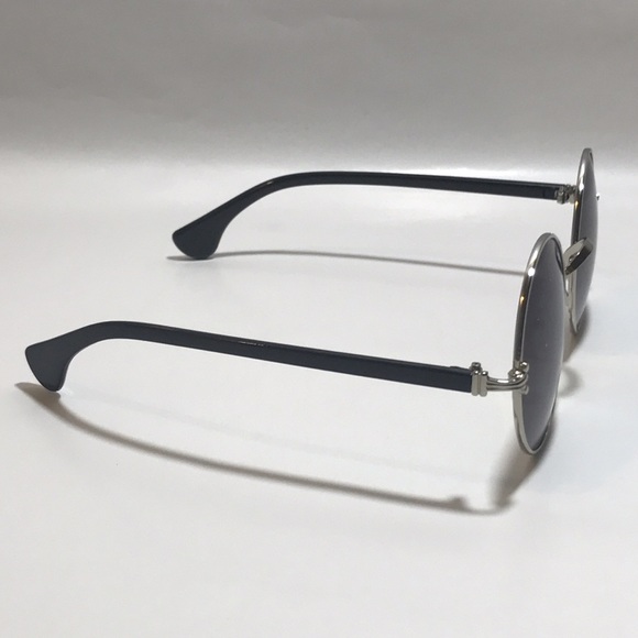 Black/Silver Unisex Circle Sunglasses - Picture 3 of 4