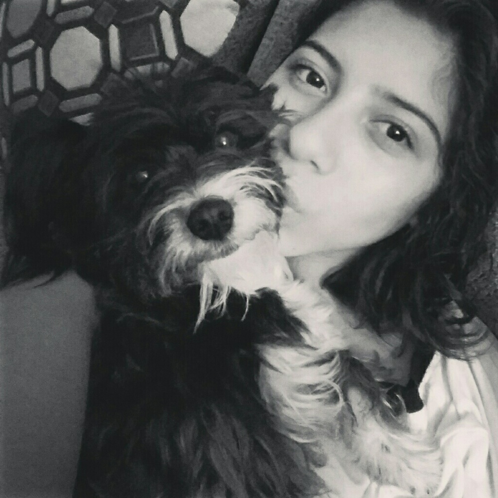 Meet your Posher, Alejandra