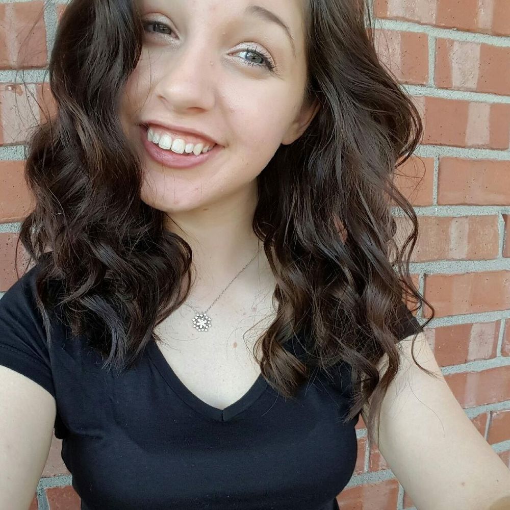 Meet your Posher, Savannah