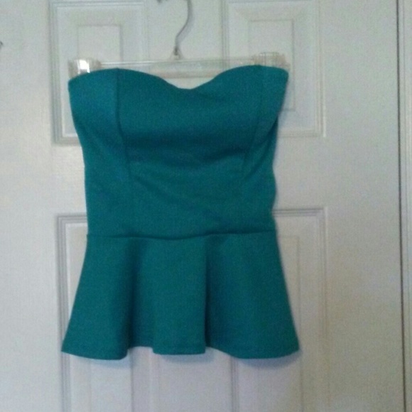 Charlotte Russe bundle 3 peplum tops - Picture 1 of 3