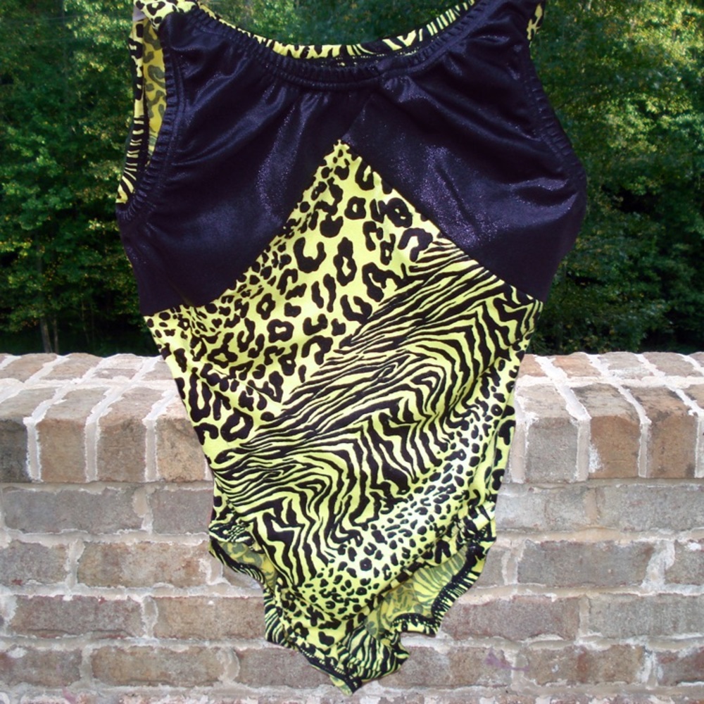 Garland Activewear - Size AS (US Adult 4-6)