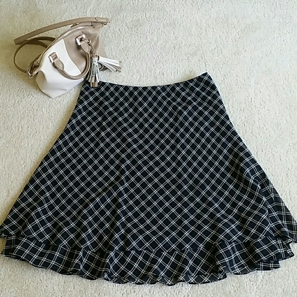 NWOT  Ralph Lauren A-line skirt size medium