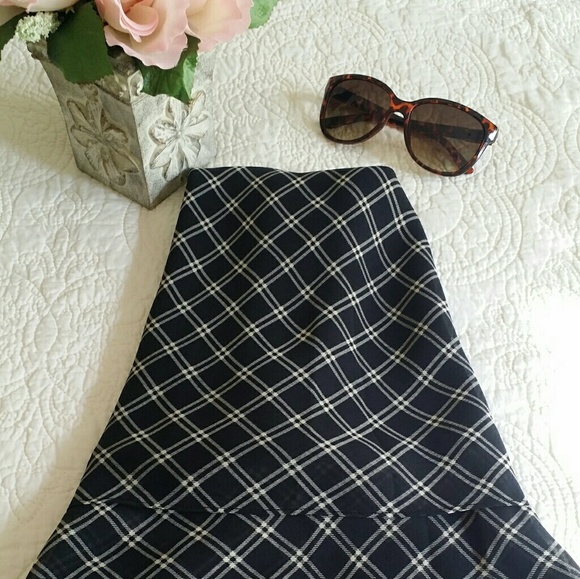 NWOT Ralph Lauren A-line skirt size medium - Picture 2 of 5