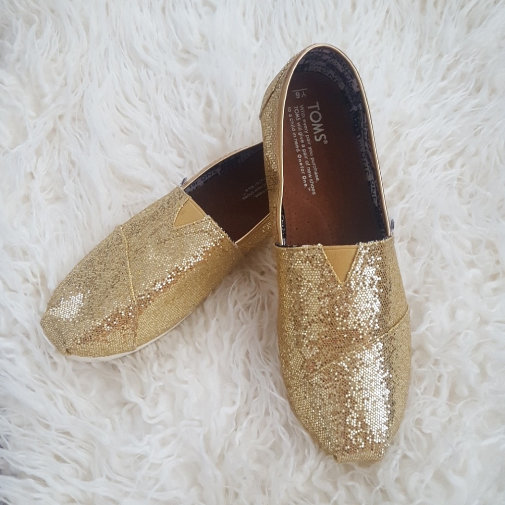 *New* TOMS gold glitter
