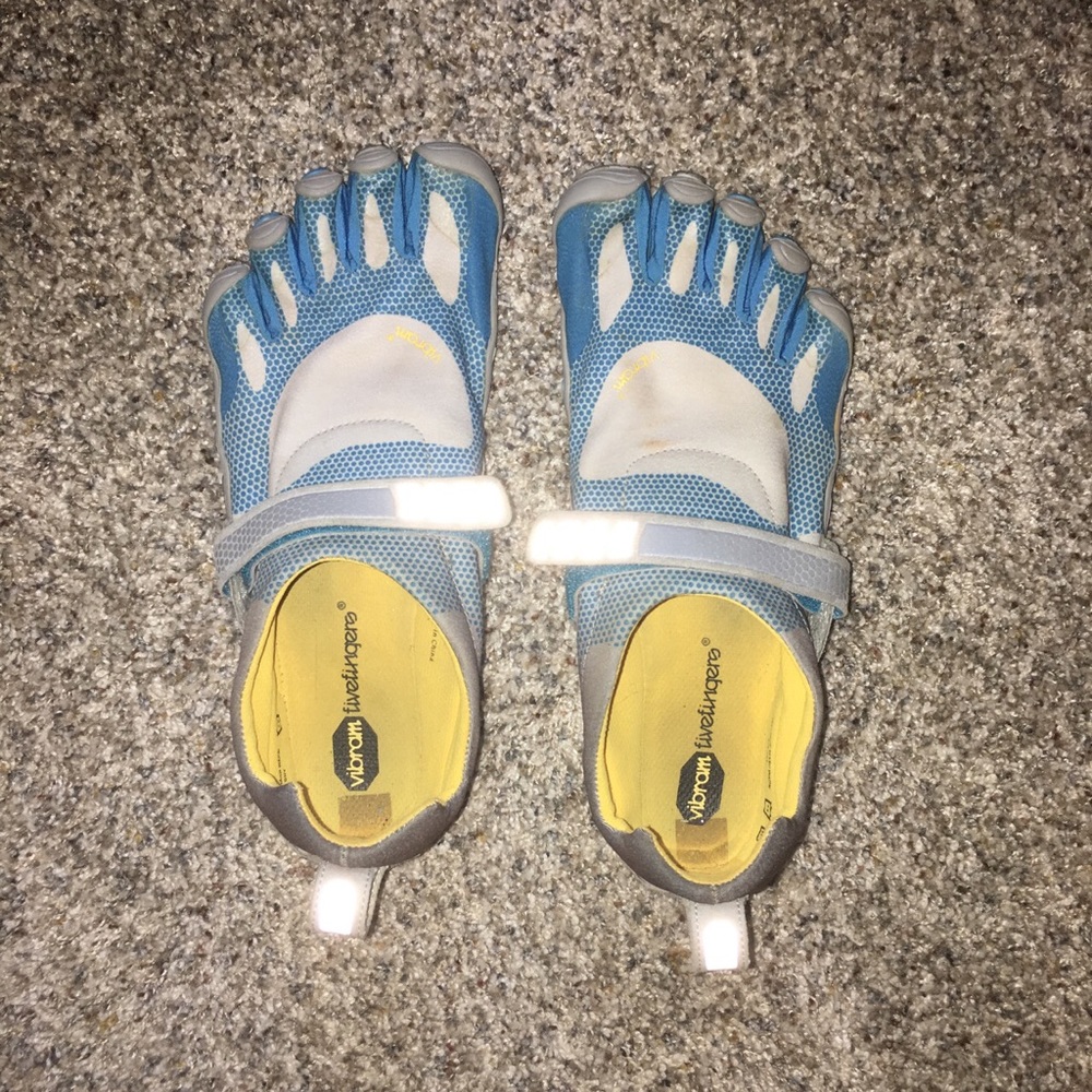 Vibram fivefingers shoes.