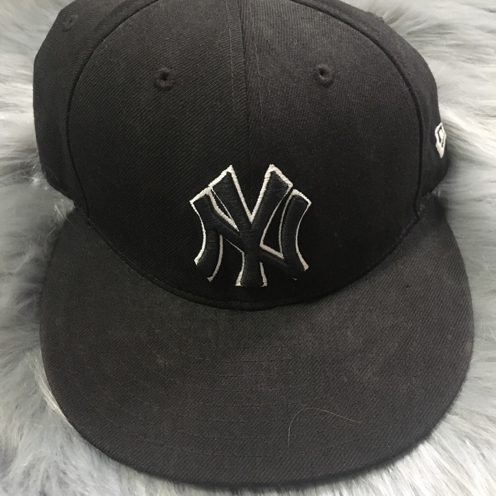 New York Yankees Fitted Cap