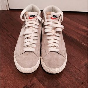 Nike high top vintage blazers