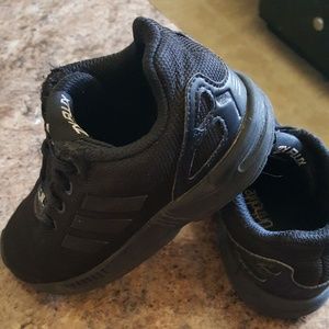 Size 9c Adidas