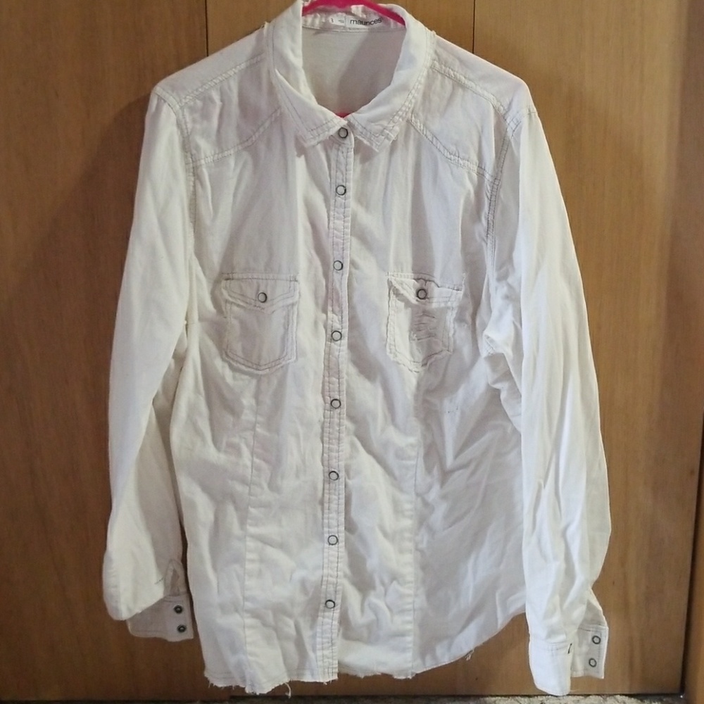 Rugged snap-button collared shirt
