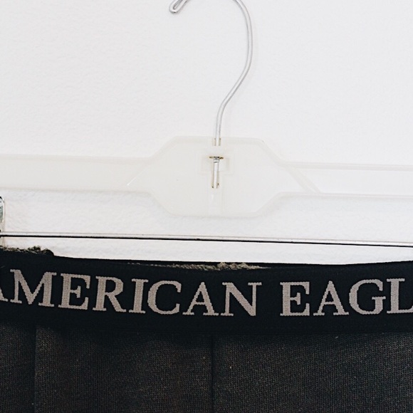 American Eagle army green joggers - Picture 3 of 4