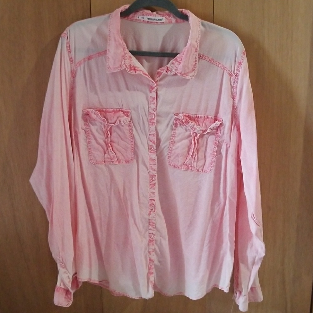 Ombré pink button-up