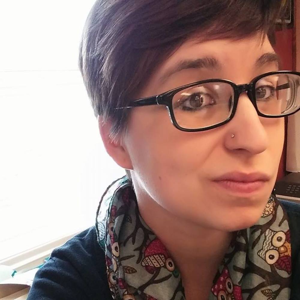 Meet your Posher, Alyson