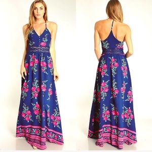 Floral Navy Maxi!