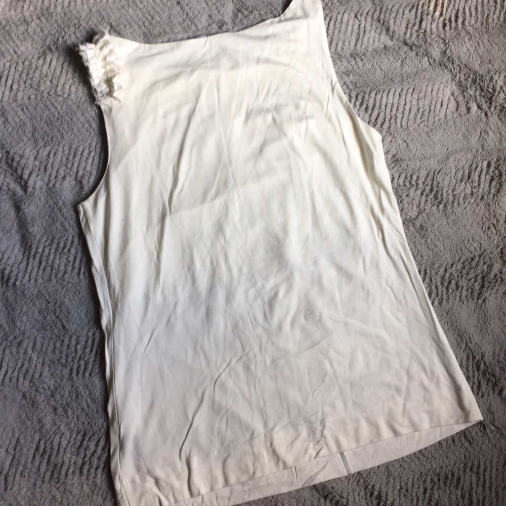 Cream Sleeveless Top - Picture 3 of 3