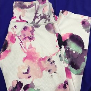 Rare lulu lemon patterned leggings