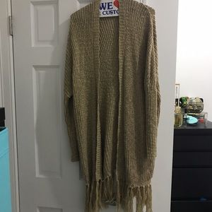 Knit and tasseled jacket