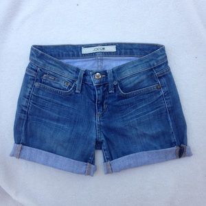✨Joe's Jean Cutoff Shorts Rolled Cuff Size 25 ✨