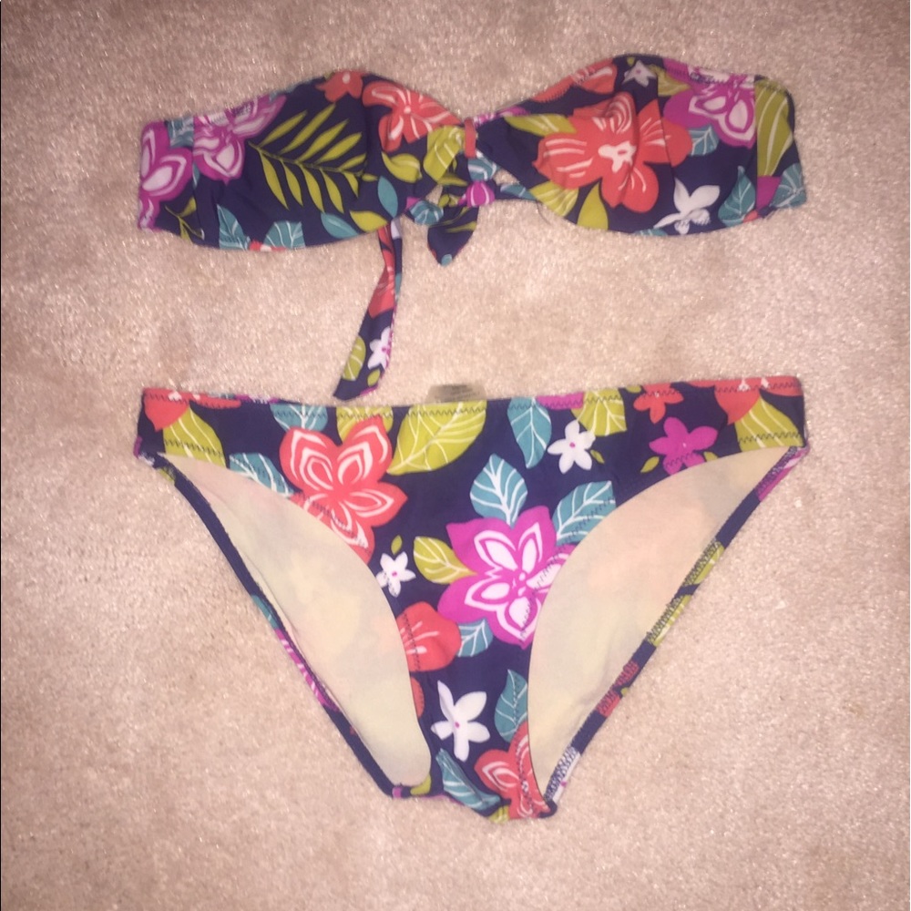 Bathing suit!