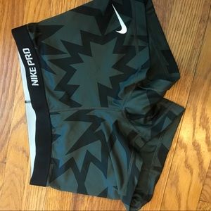 Nike Pro Zigzag Spandex