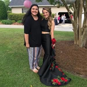 Meet your Posher, Tori