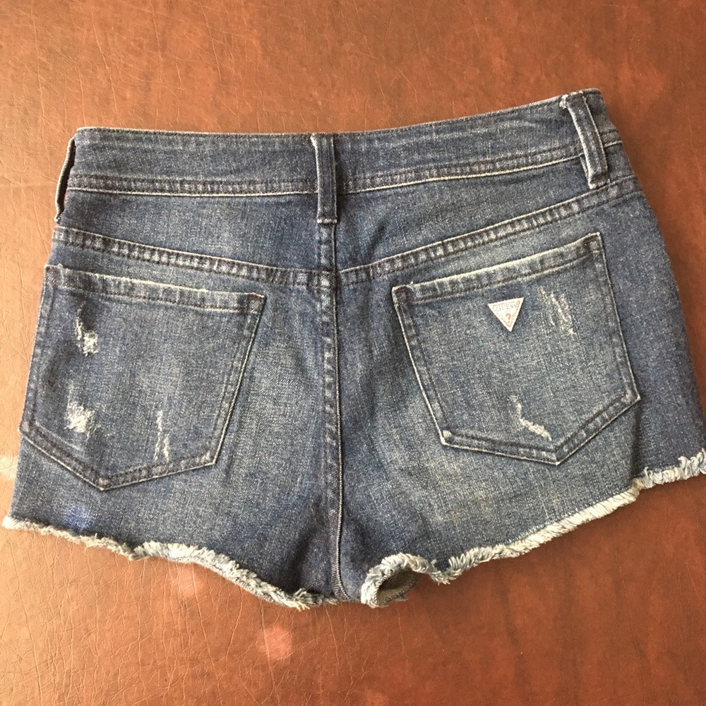 GUESS high waisted ripped denim shorts - Picture 3 of 4