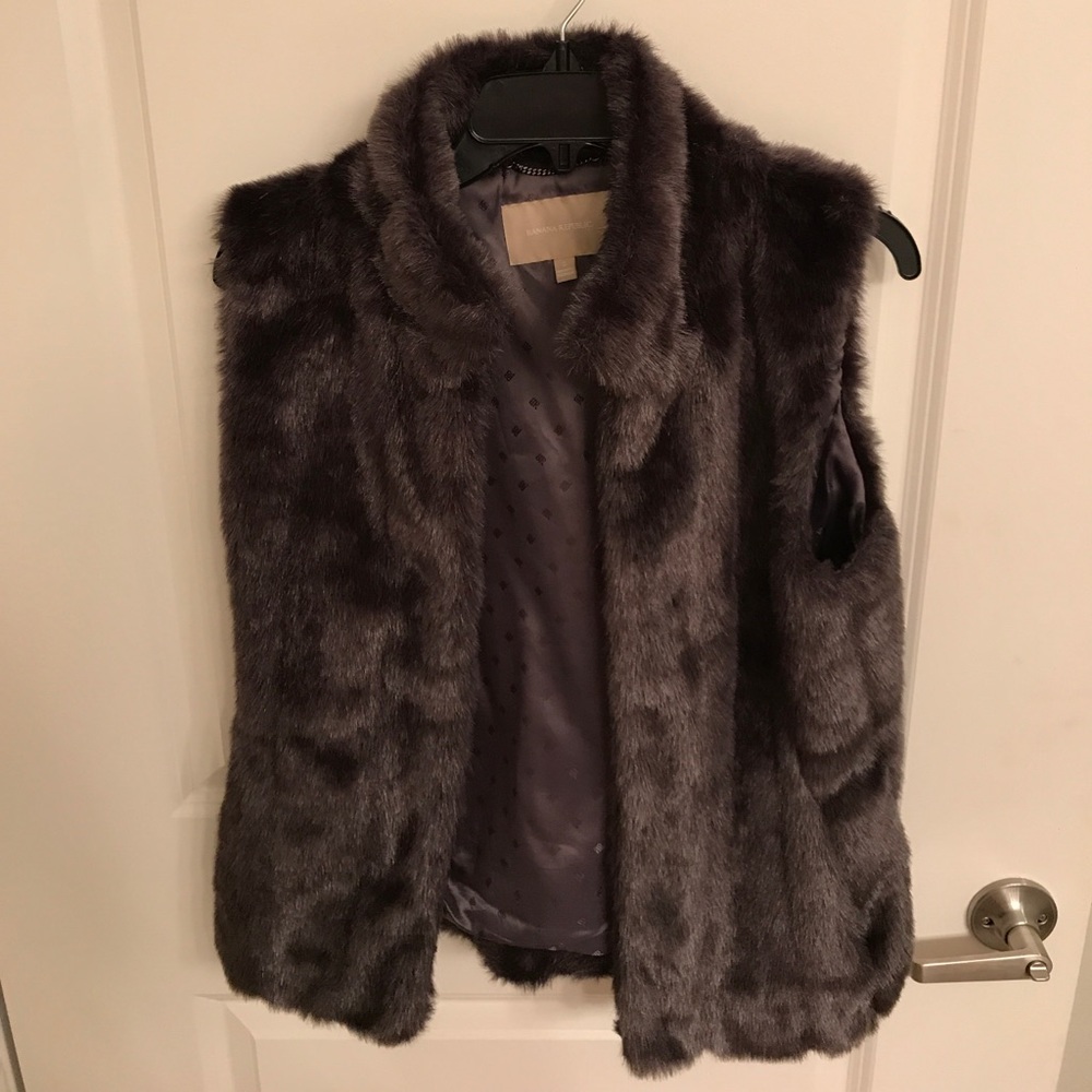 Banana Republic faux fur vest