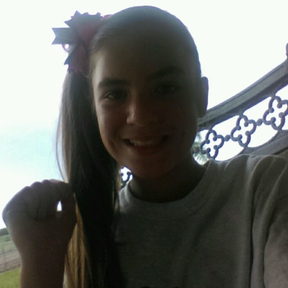 Meet your Posher, Erika - Picture 1 of 1