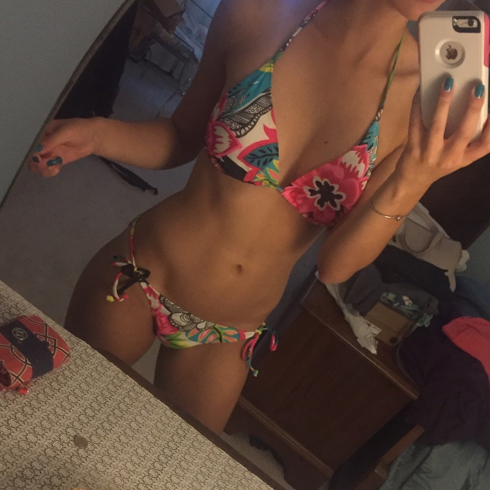 Old navy triangle bikini!