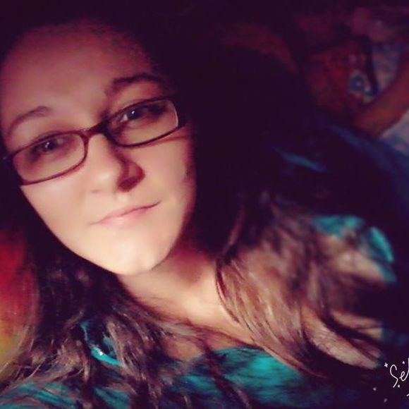 Meet your Posher, Tamara - Picture 1 of 1