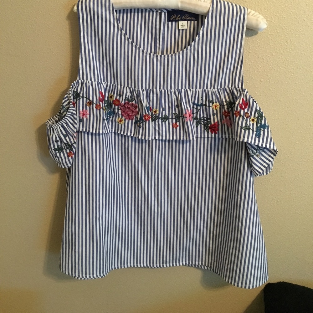 Francesca's top