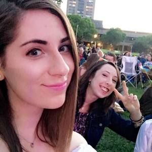 Meet your Posher, Laurel