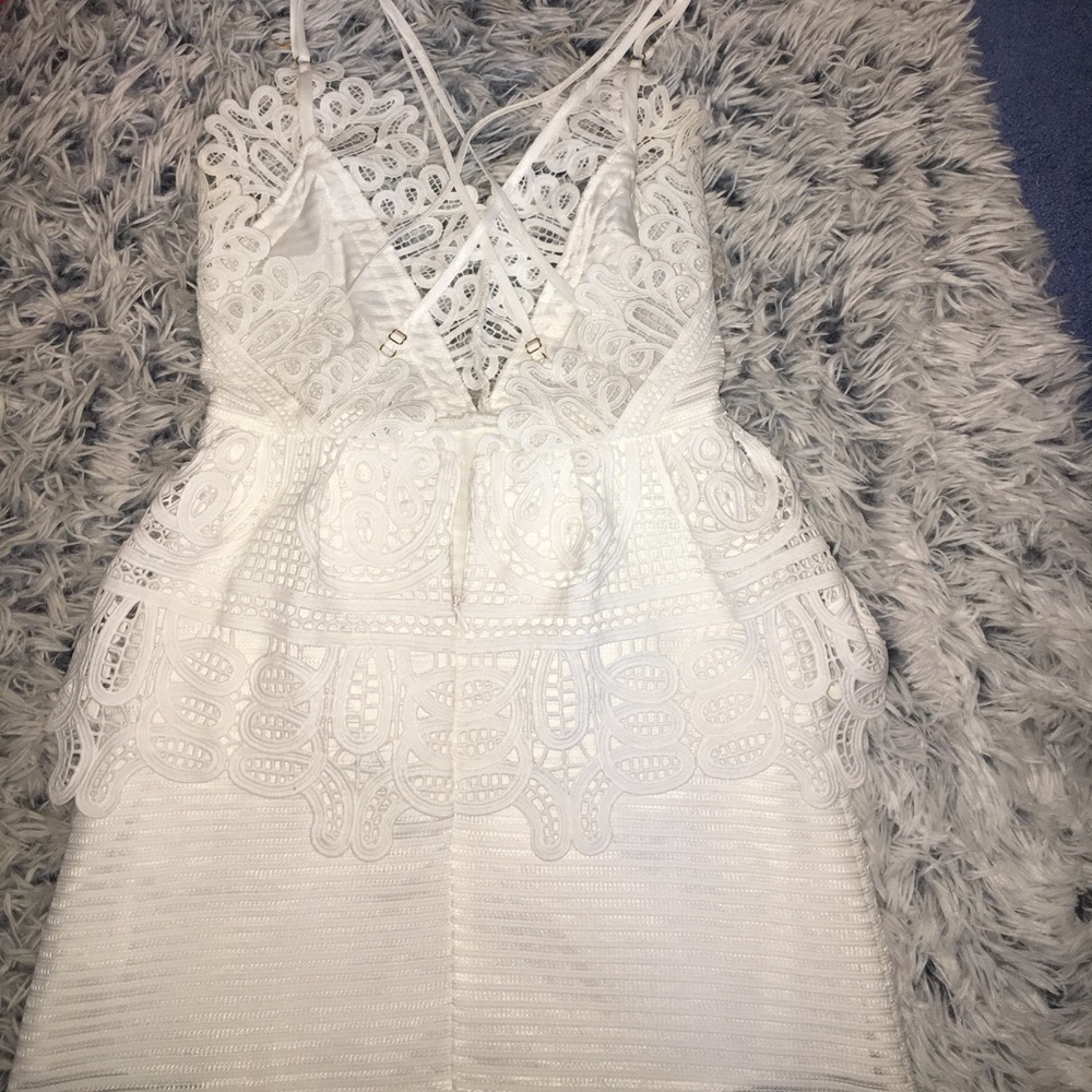 New without tags Missguided crochet lace dress - Picture 4 of 5