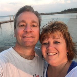 Meet your Posher, Leslie