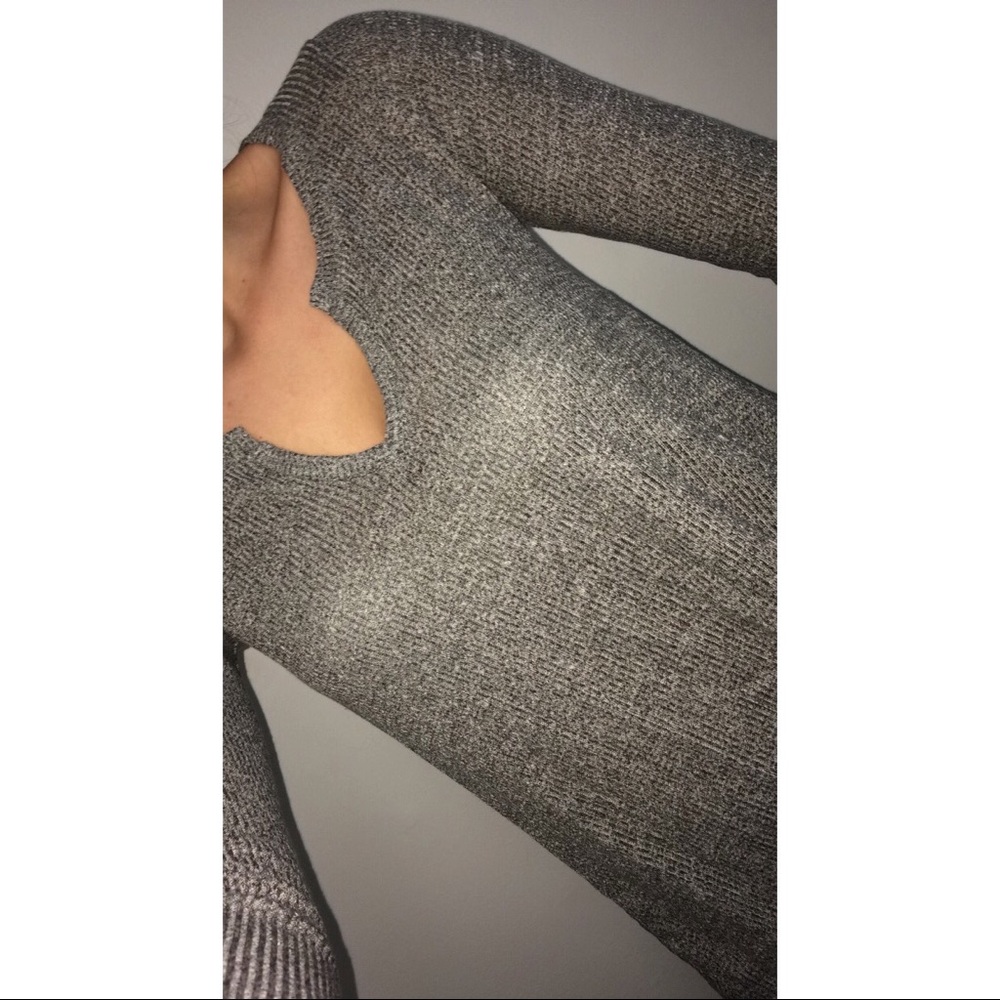 Hollister Must-Have Long Sleeve