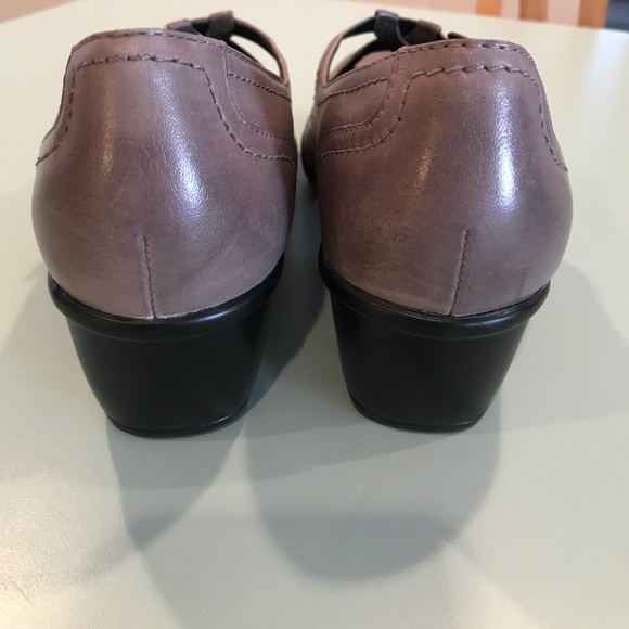 NWOT Gray Clarks Dress Shoes - Picture 6 of 7