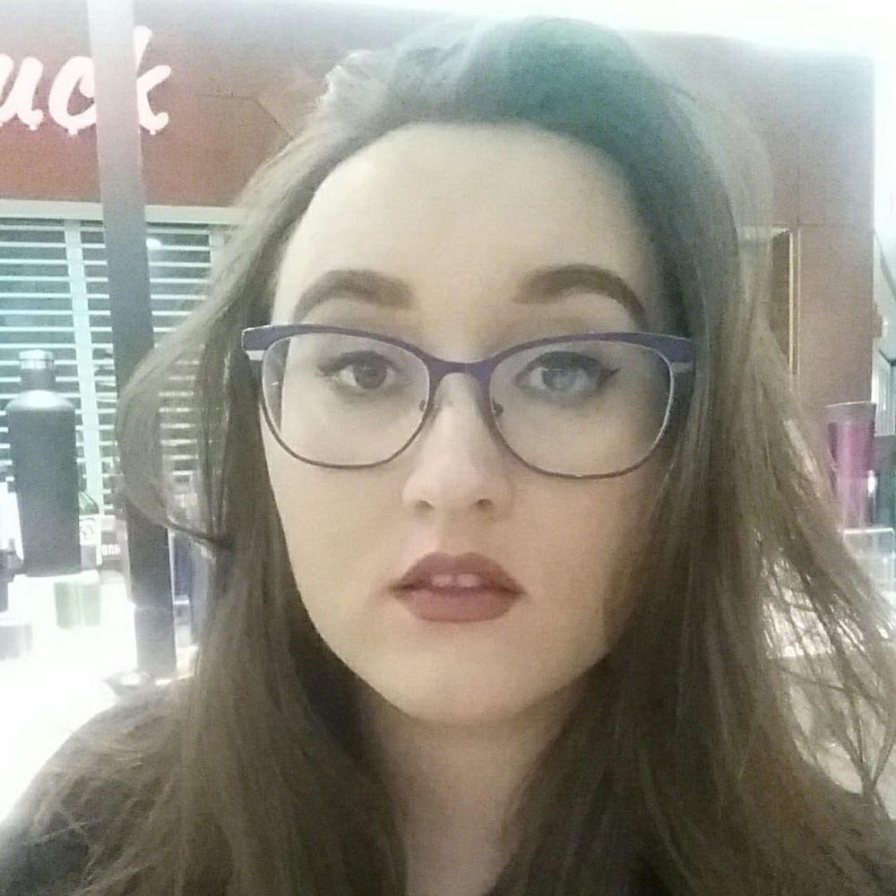 Meet your Posher, Mikayla