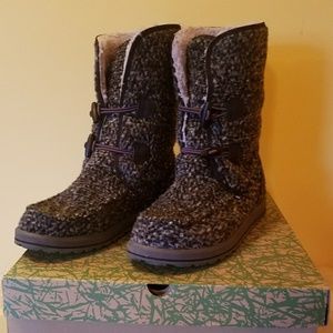 Sanuk Horizon Boots Size 8