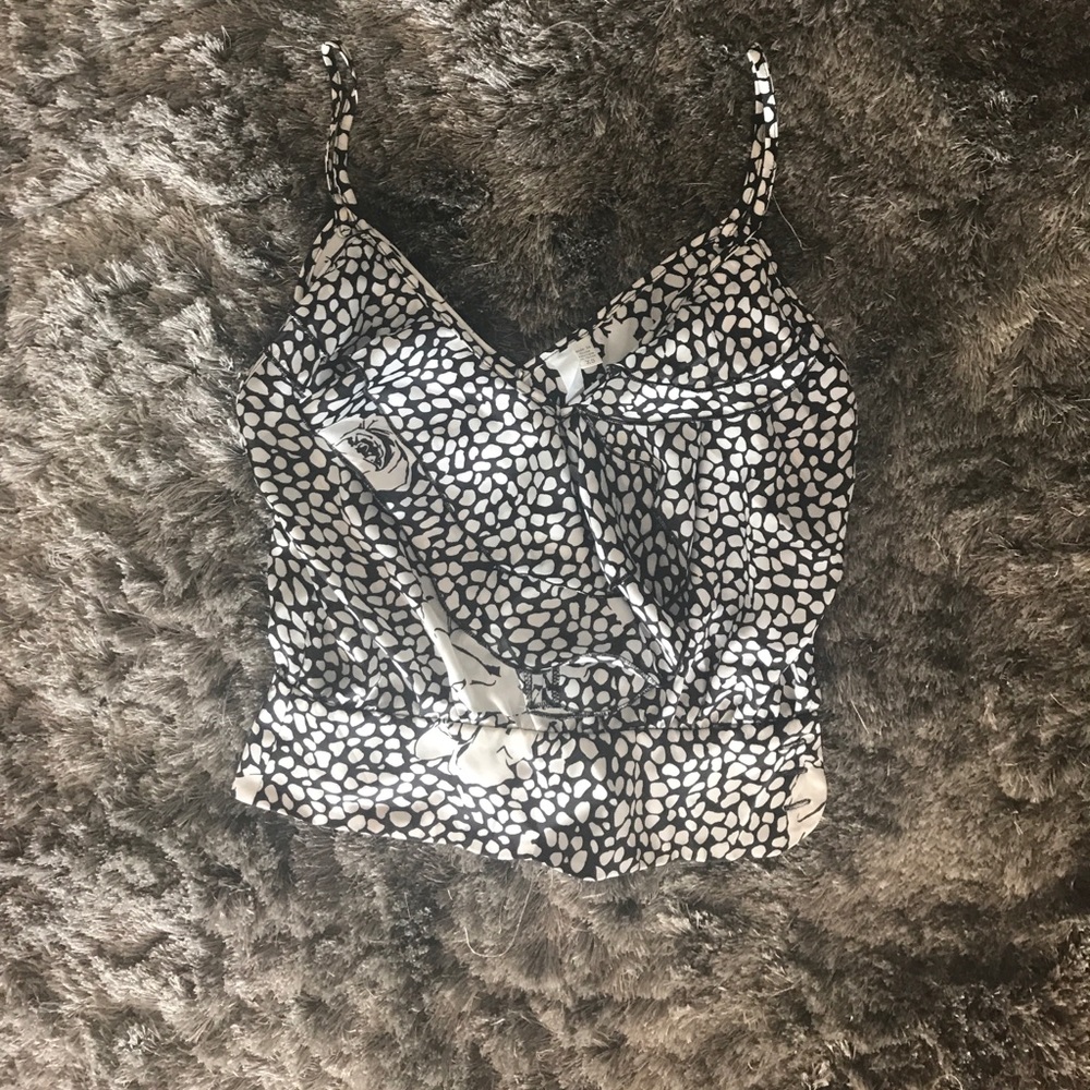 Silk black and white camisole with rose details