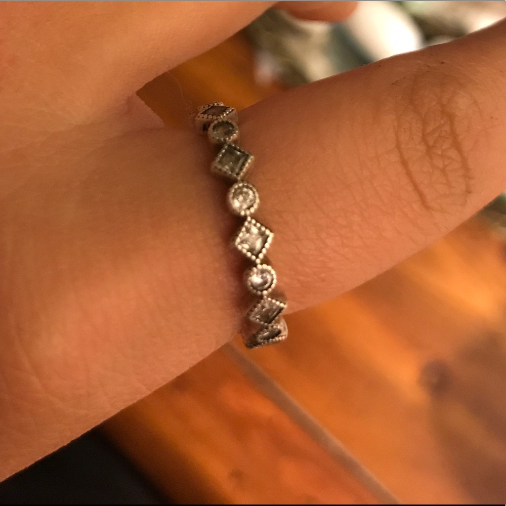 Pandora ring