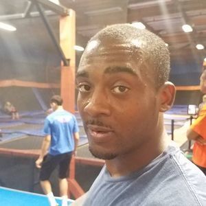 Meet your Posher, Edaniel