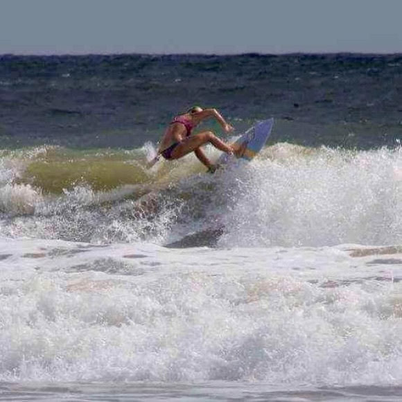 Meet your Posher - Picture 2 of 3