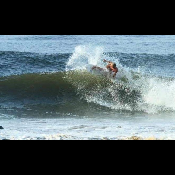 Meet your Posher - Picture 3 of 3