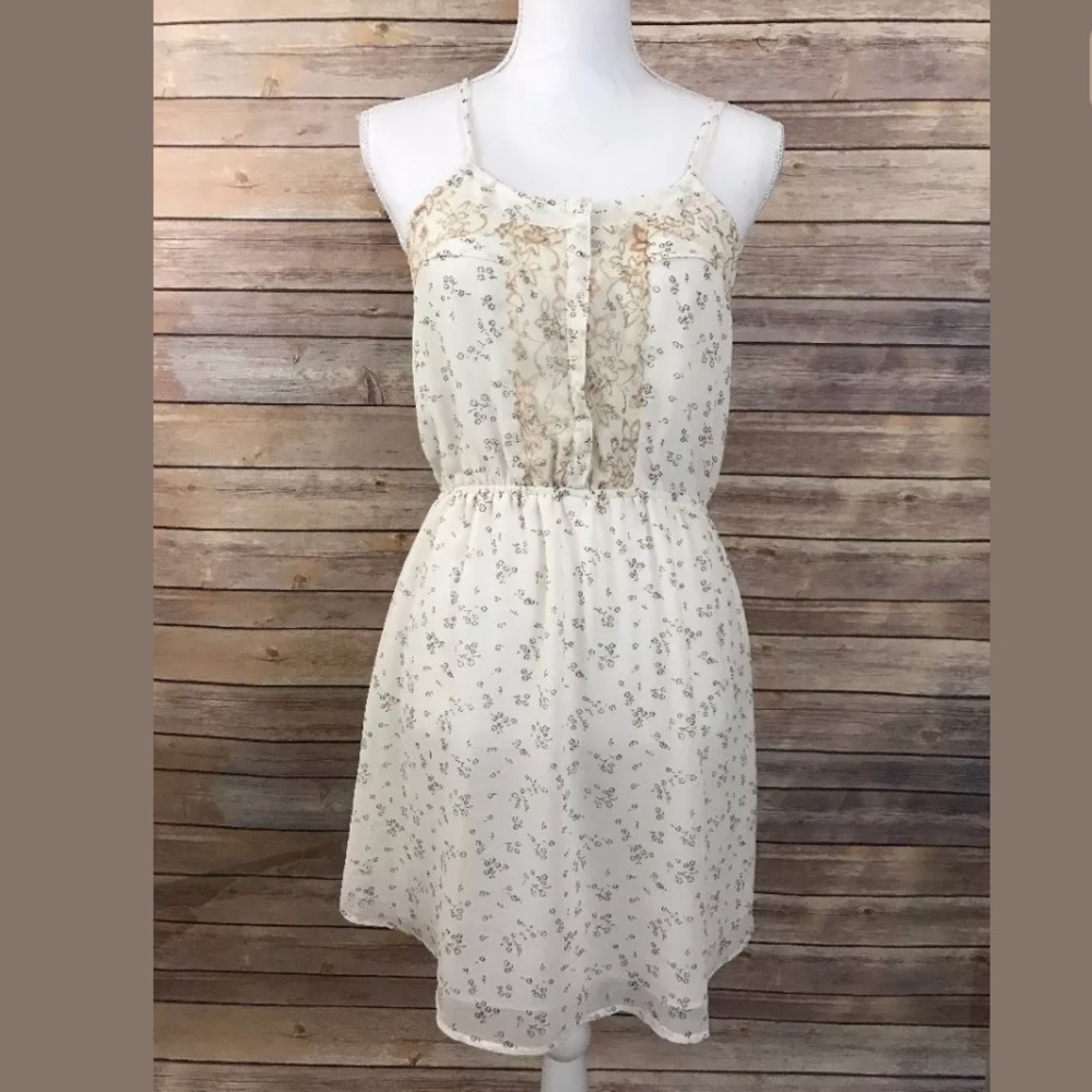 Beautiful Sleeveless dress