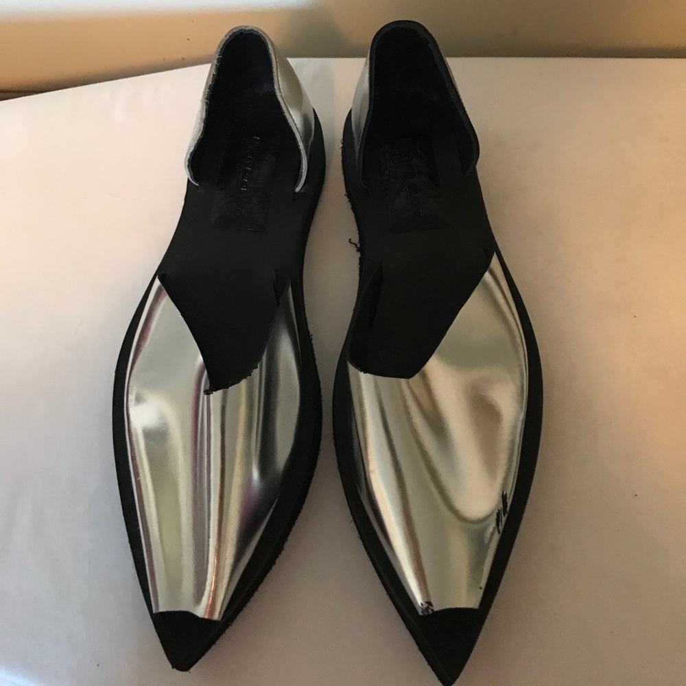 David gallan sandals size 8 - silver