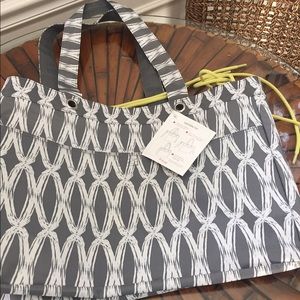Thirty-one soft utility tote -NWT!!